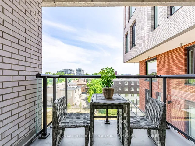 Additional property image - 3100 Keele St Unit 427