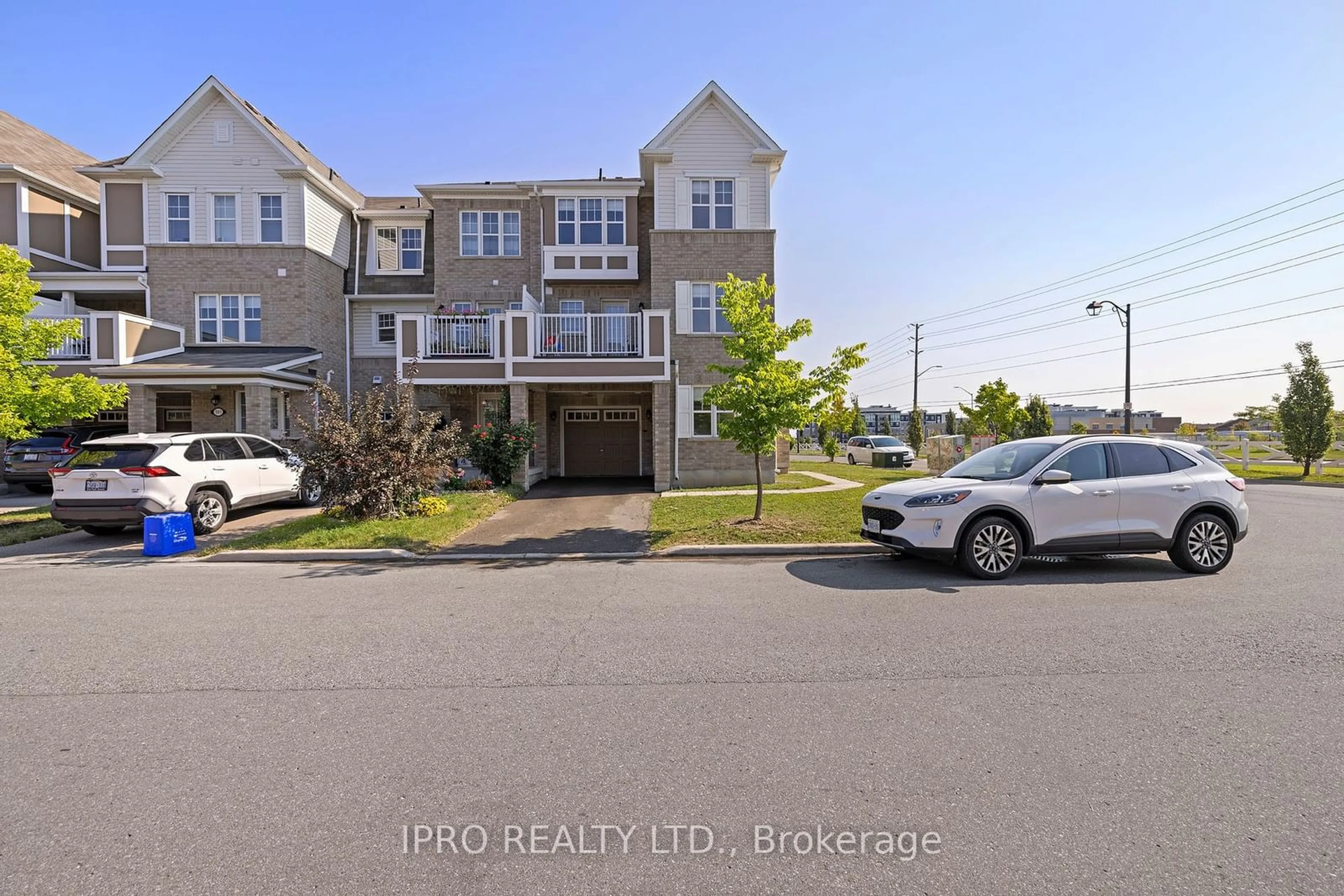 A pic from exterior of the house or condo, the street view for 585 Laking Terr, Milton Ontario L9T 9J2