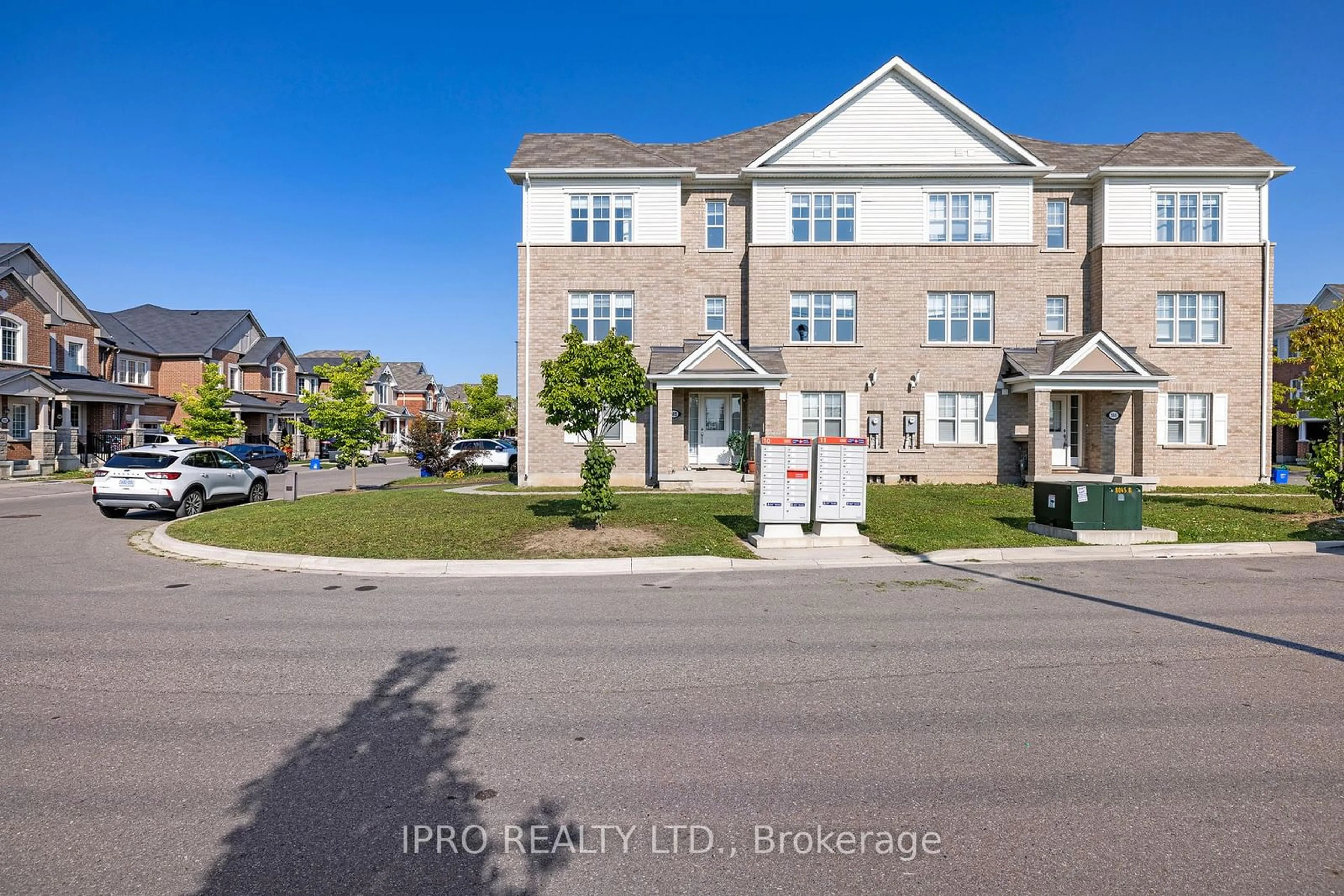 A pic from exterior of the house or condo, the street view for 585 Laking Terr, Milton Ontario L9T 9J2