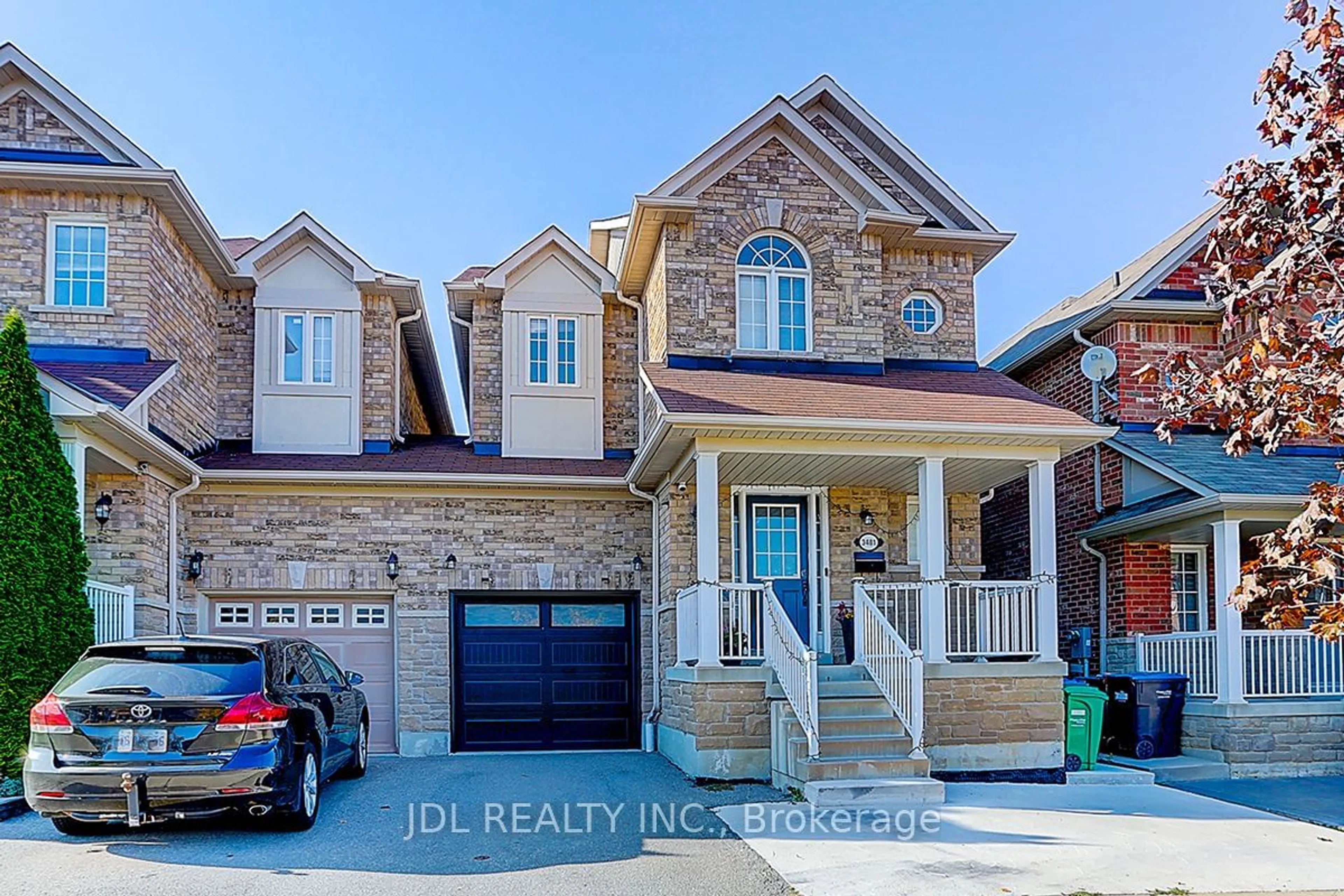 Frontside or backside of a home, the street view for 3481 Bala Dr, Mississauga Ontario L5M 0G5