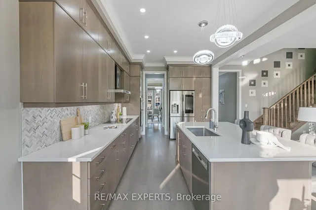 Additional property image - 829 Magnolia Terr