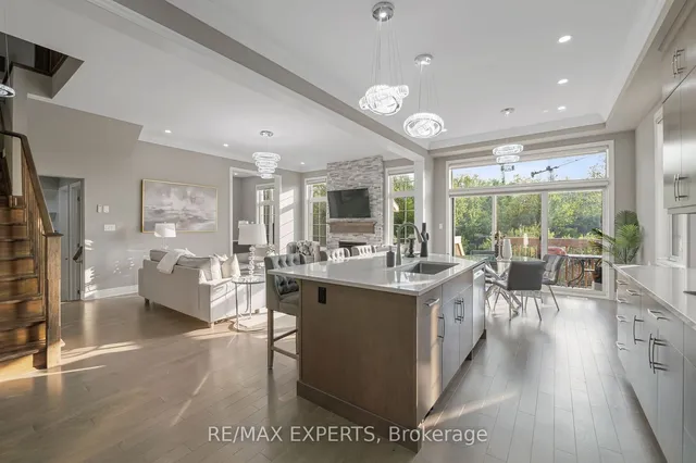 Additional property image - 829 Magnolia Terr