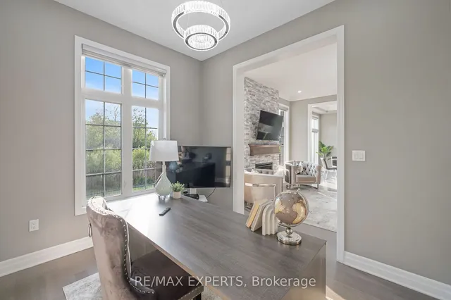 Additional property image - 829 Magnolia Terr