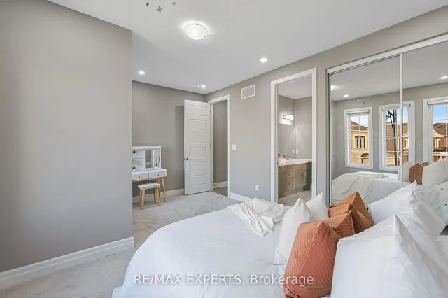Additional property image - 829 Magnolia Terr