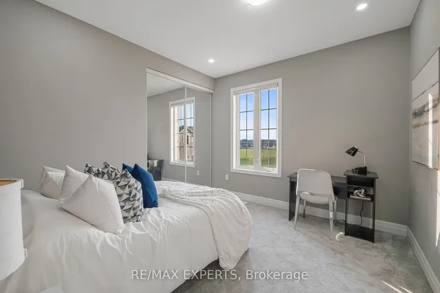 Additional property image - 829 Magnolia Terr