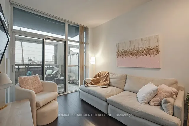 Additional property image - 1940 Ironstone Dr Unit 216