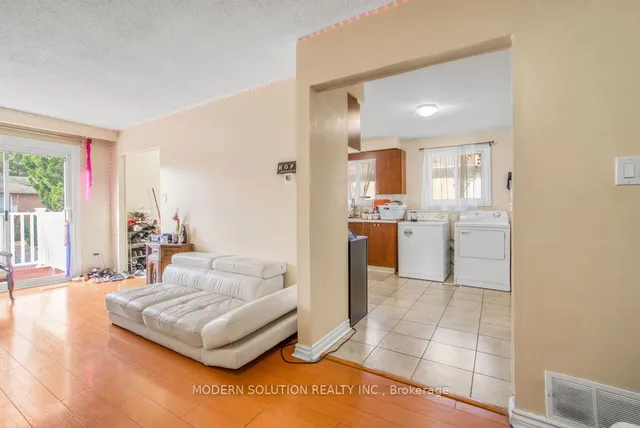 Additional property image - 142 Mill St