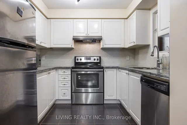 Additional property image - 225 Torbarrie Rd