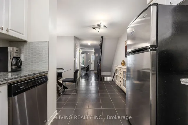 Additional property image - 225 Torbarrie Rd