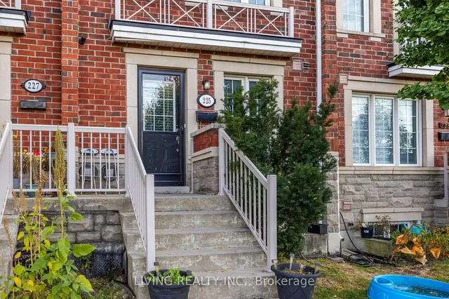 Additional property image - 225 Torbarrie Rd