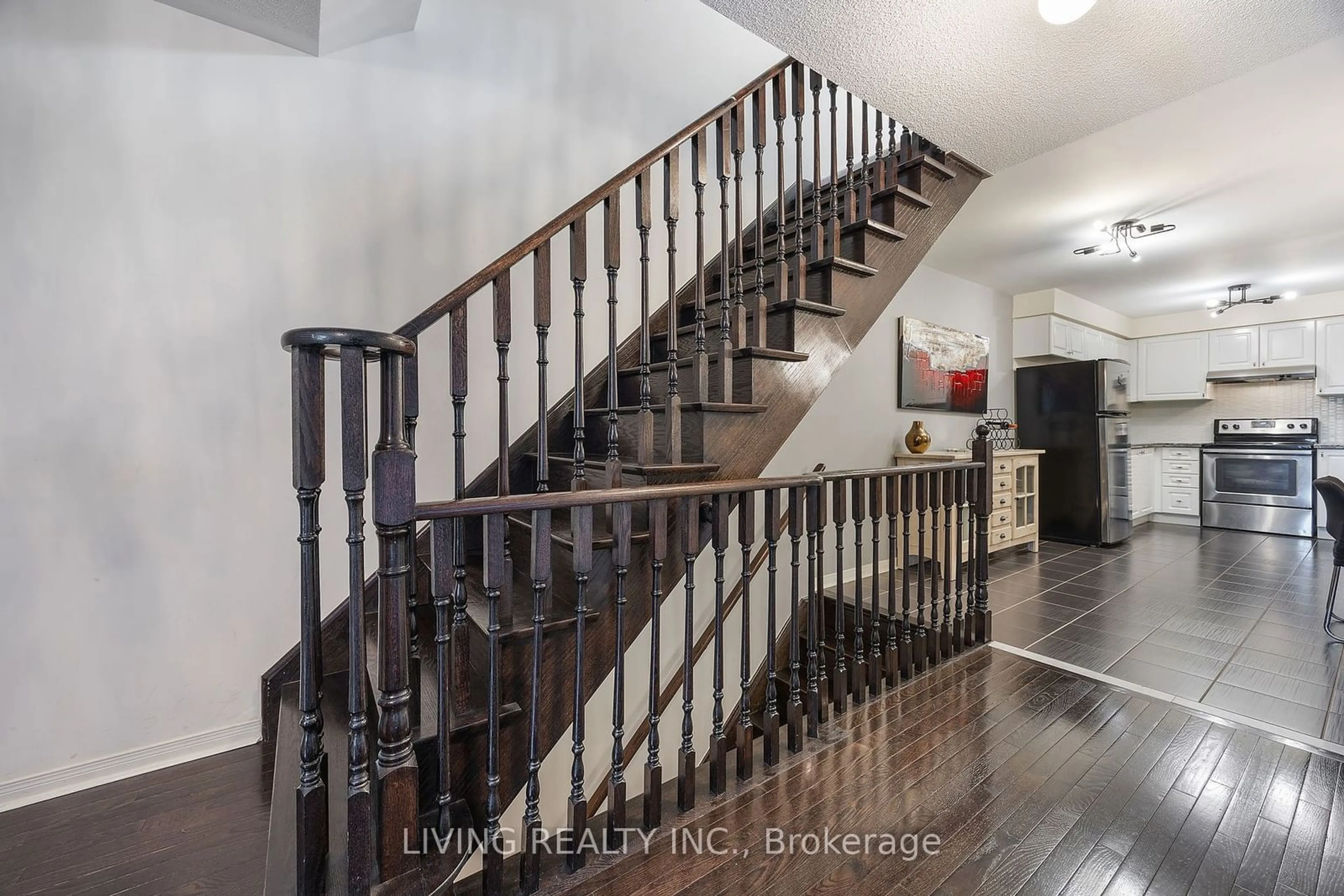 Stairs for 225 Torbarrie Rd, Toronto Ontario M3L 0E4