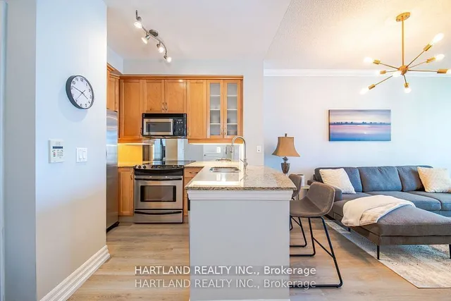 Additional property image - 2083 Lake Shore Blvd Unit 809
