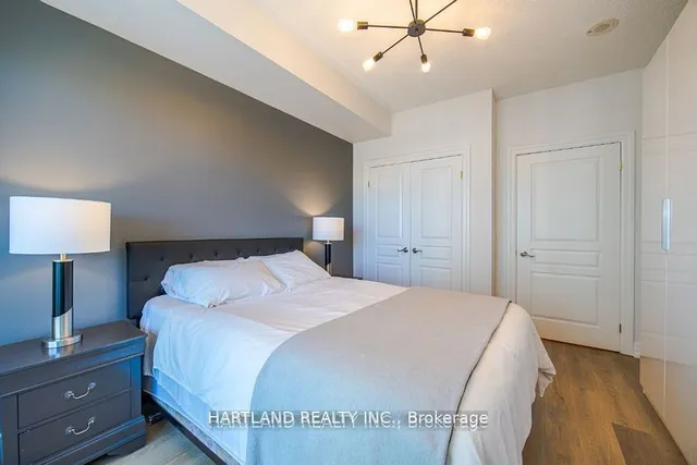 Additional property image - 2083 Lake Shore Blvd Unit 809