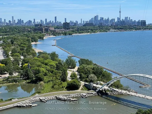 Additional property image - 2083 Lake Shore Blvd Unit 809