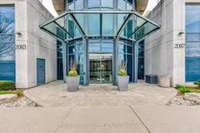 Additional property image - 2083 Lake Shore Blvd Unit 809
