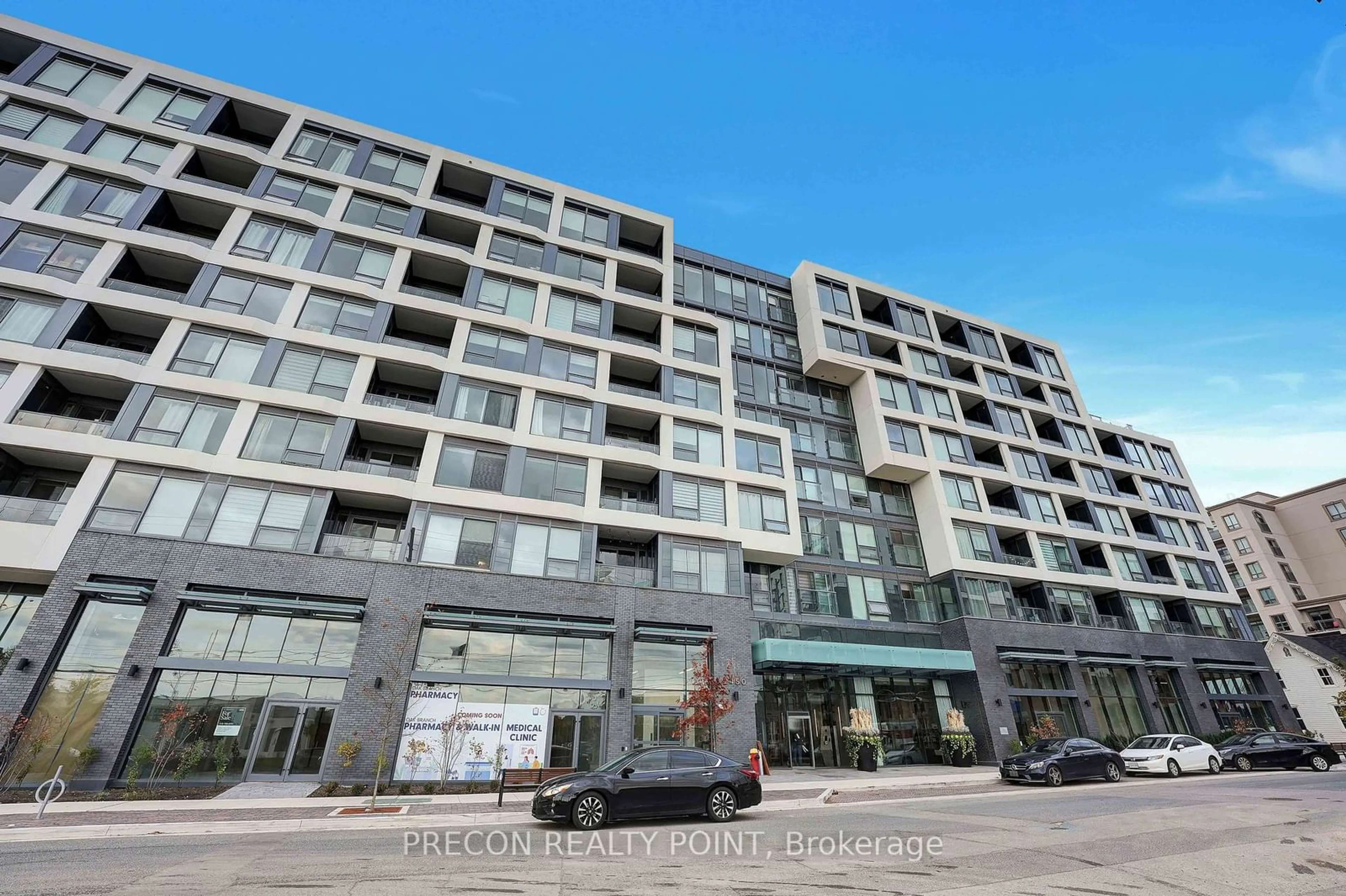 A pic from exterior of the house or condo, the front or back of building for 2450 Old Bronte Rd #322, Oakville Ontario L5M 5P6