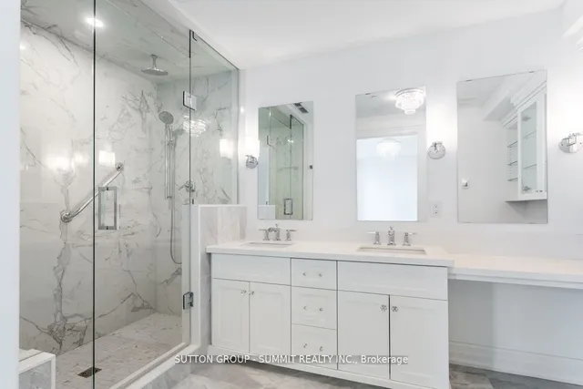 Additional property image - 2060 LAKESHORE Rd Unit 404