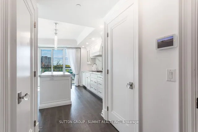 Additional property image - 2060 LAKESHORE Rd Unit 404