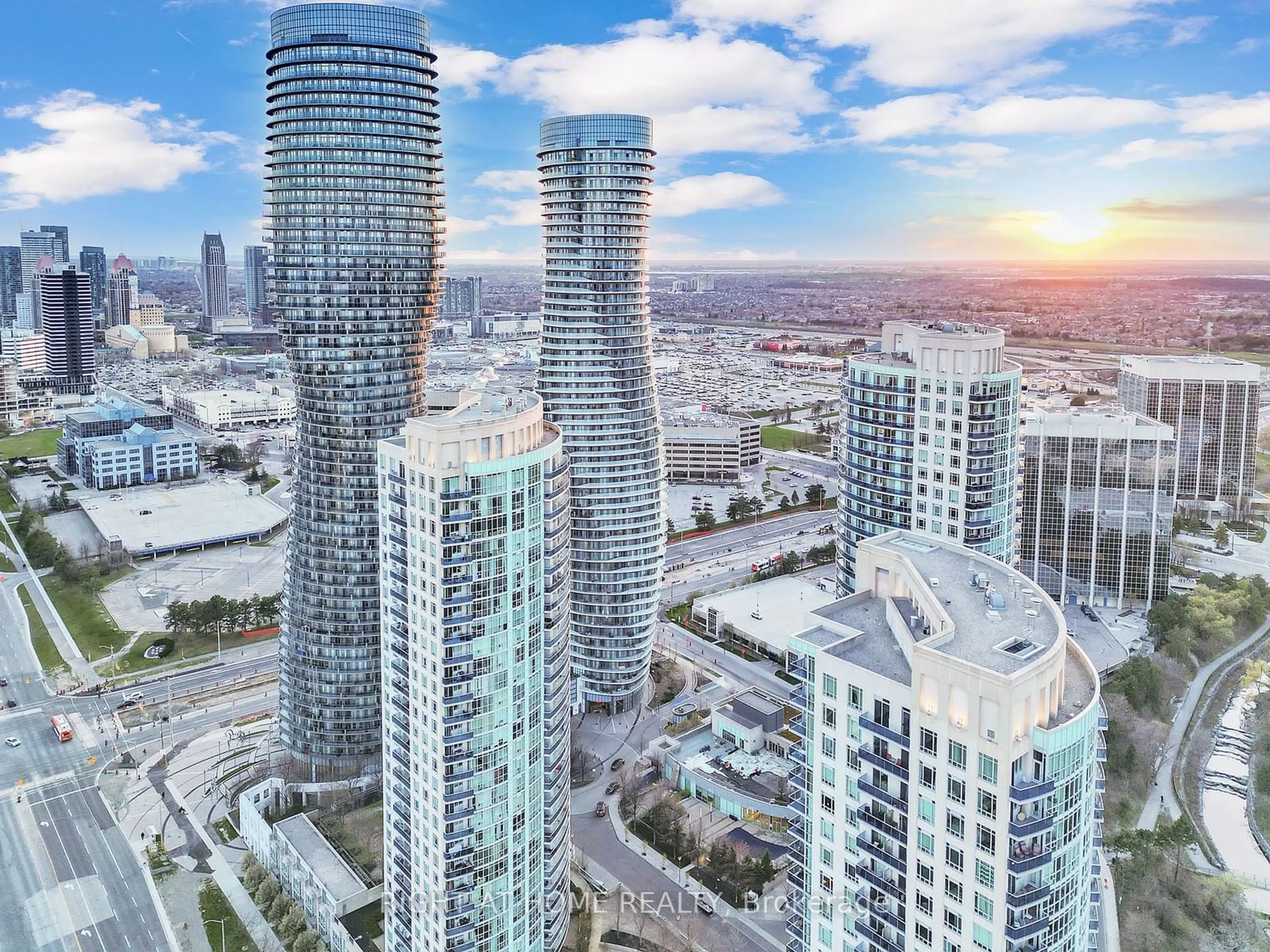 A pic from exterior of the house or condo, the view of city buildings for 60 Absolute Ave #3605, Mississauga Ontario L4Z 0A8