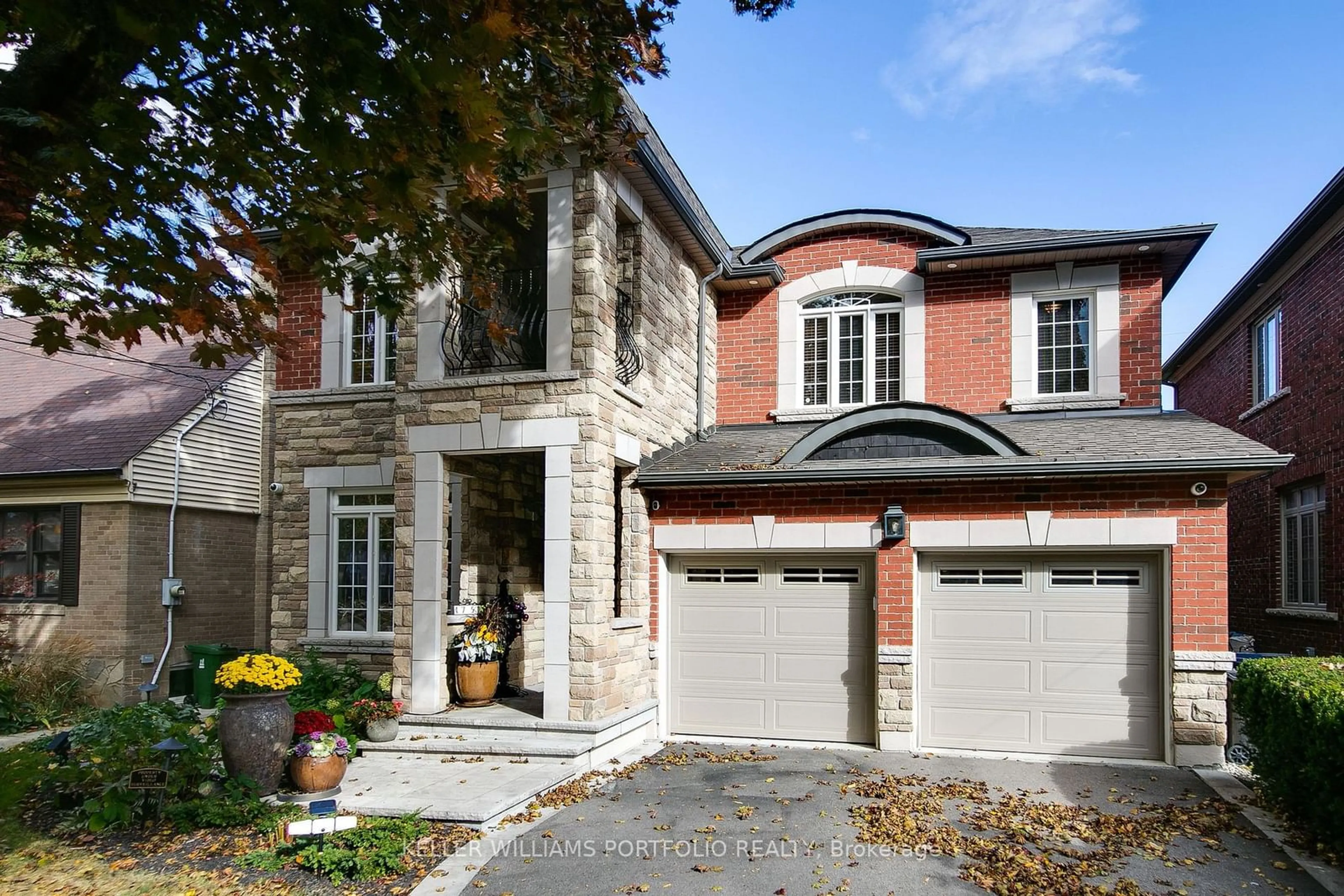 Home with brick exterior material for 75 Ashbourne Dr, Toronto Ontario M9B 4H4