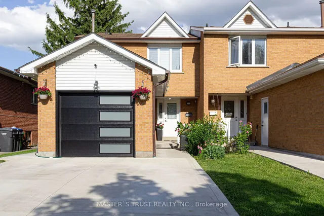 Additional property image - 4063 Dursley Cres