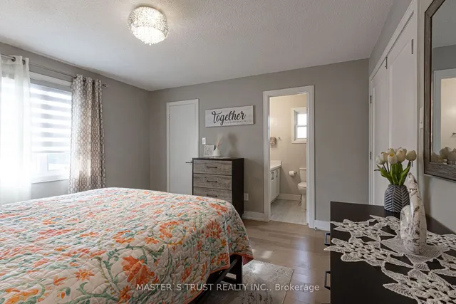 Additional property image - 4063 Dursley Cres