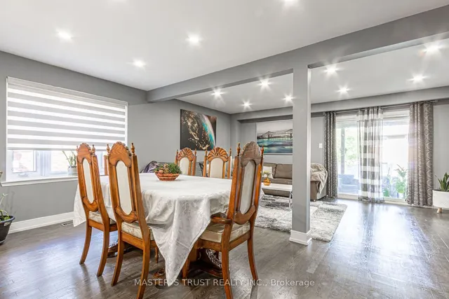 Additional property image - 4063 Dursley Cres