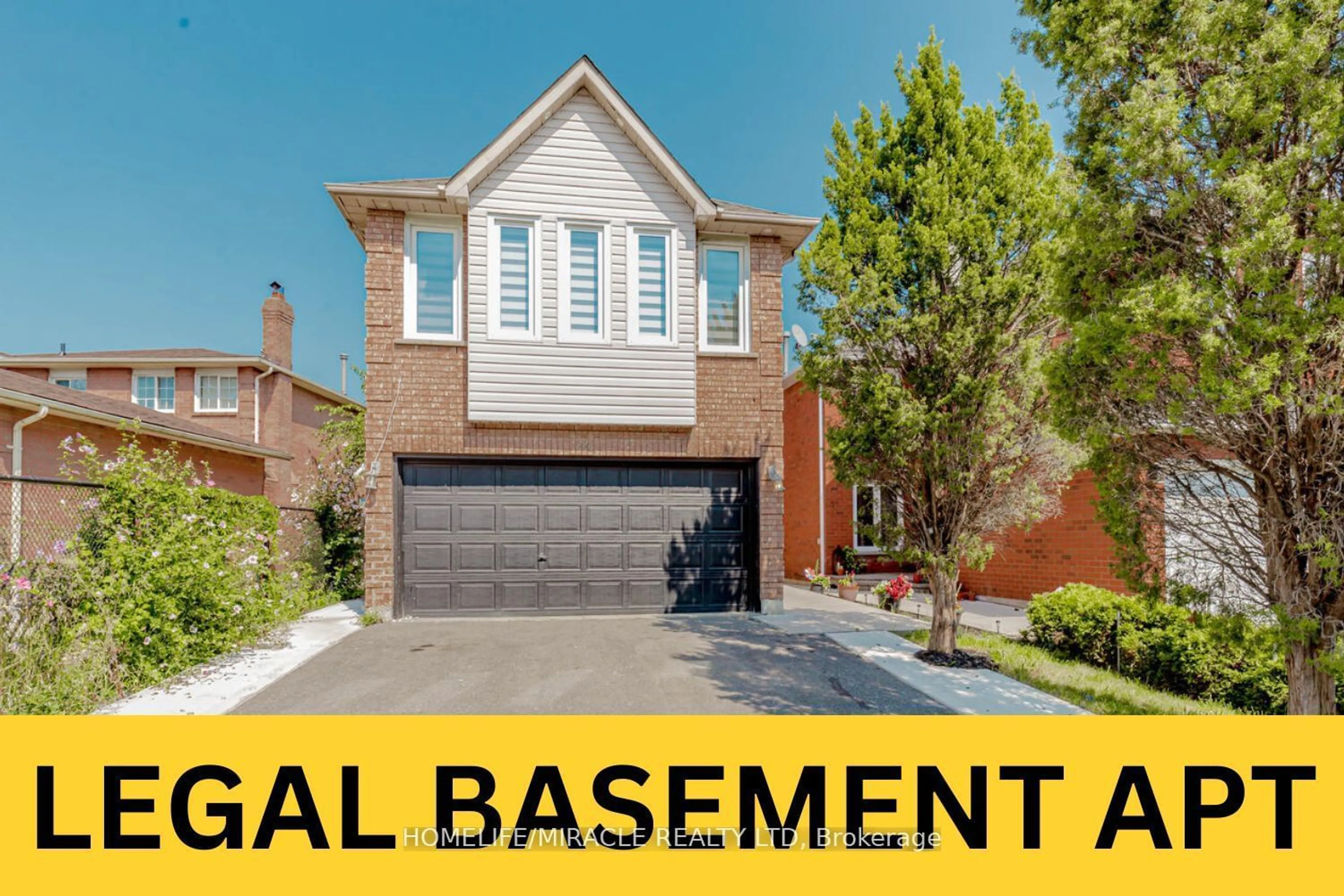 Home with brick exterior material for 44 Leatherhead Crt, Brampton Ontario L6S 5E8