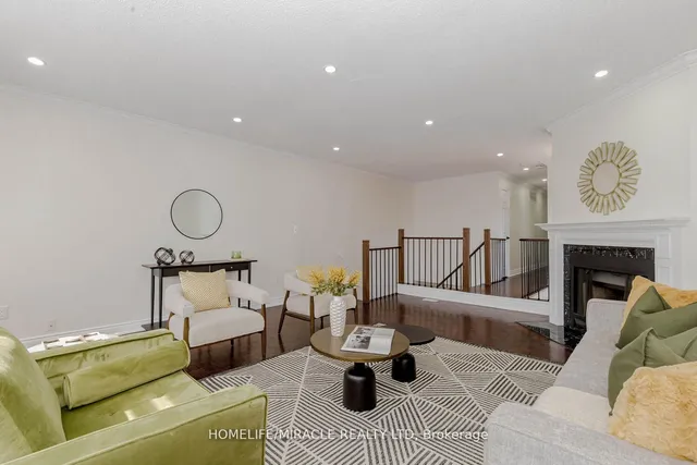 Additional property image - 44 Leatherhead Crt