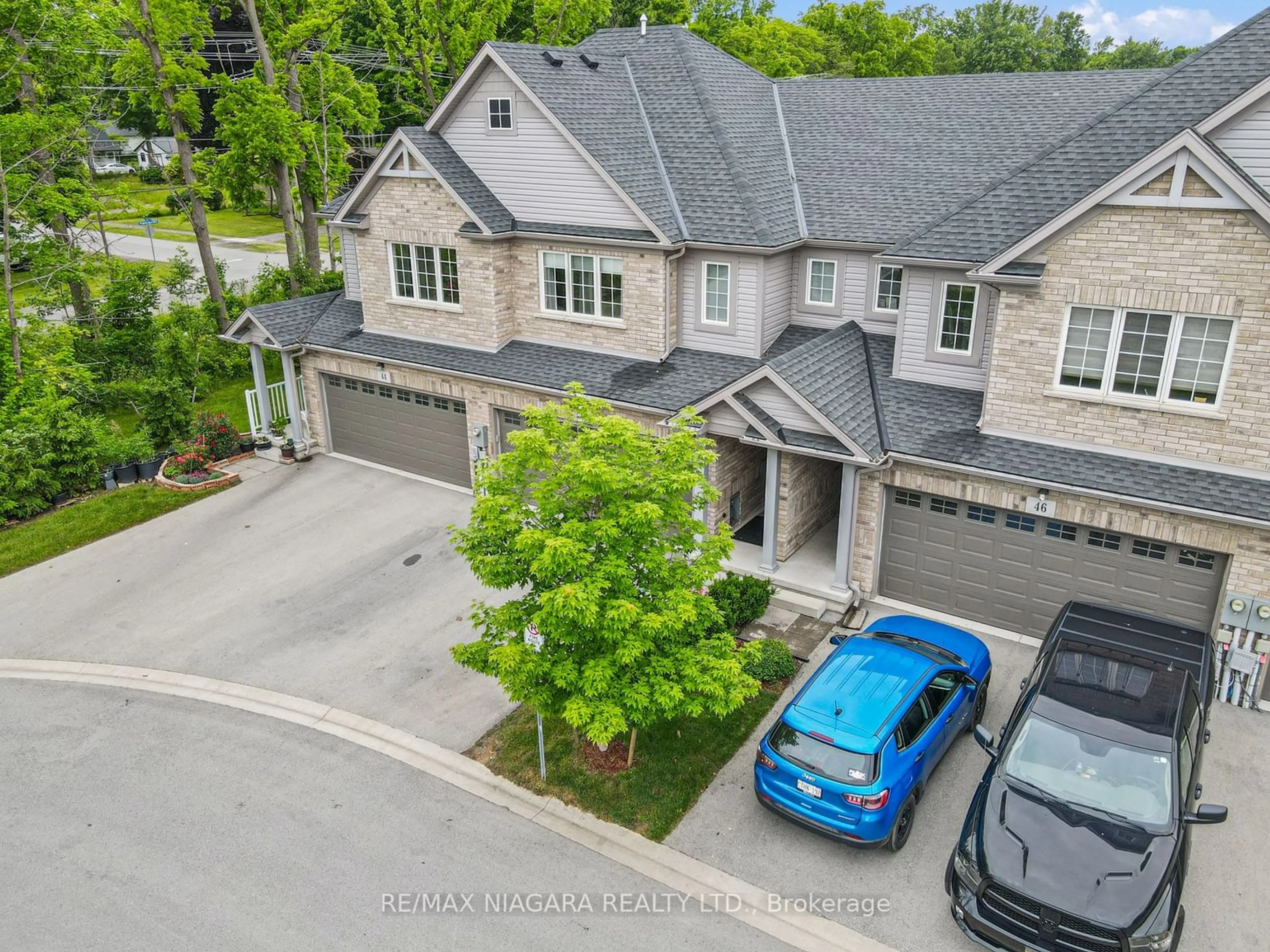 Frontside or backside of a home, the street view for 340 Prospect Point Rd #45, Fort Erie Ontario L0S 1N0