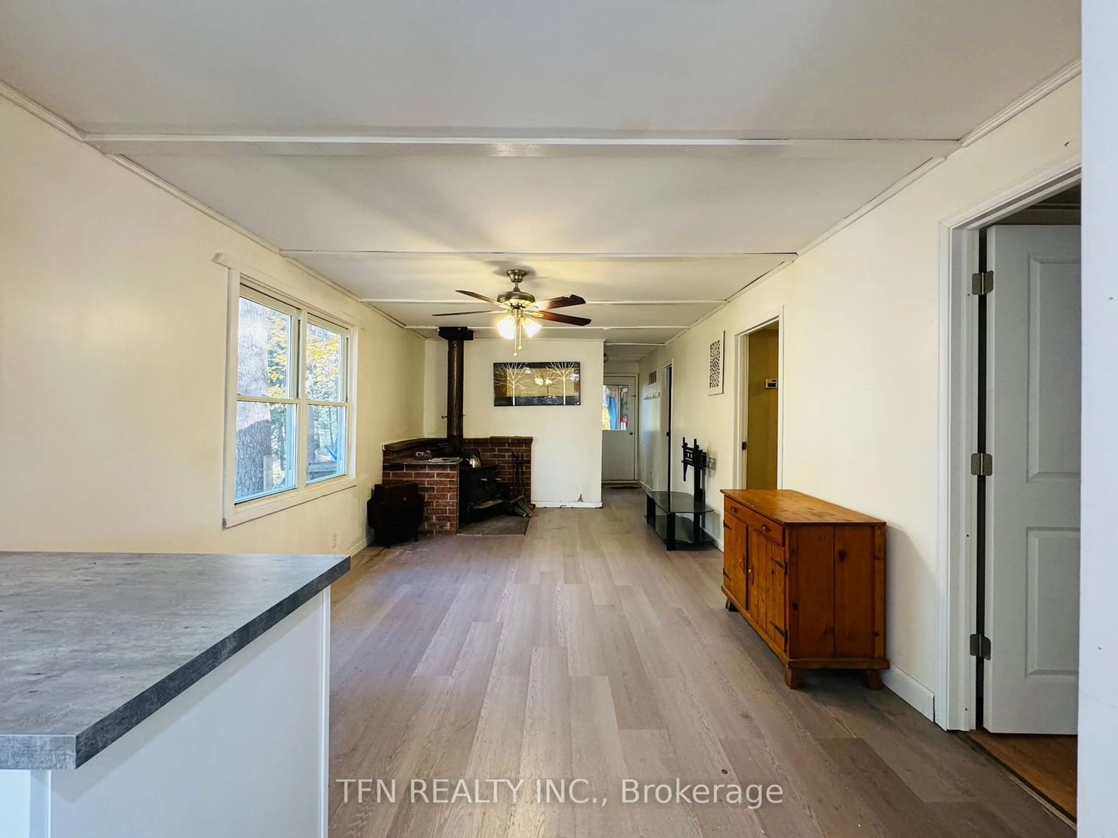 A pic of a room, wood floors for 1080 Four Seasons Rd, Gravenhurst Ontario P0E 1N0