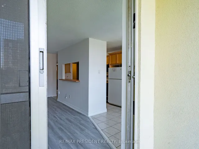 Additional image 35 of 1950 Main Street West Unit 701