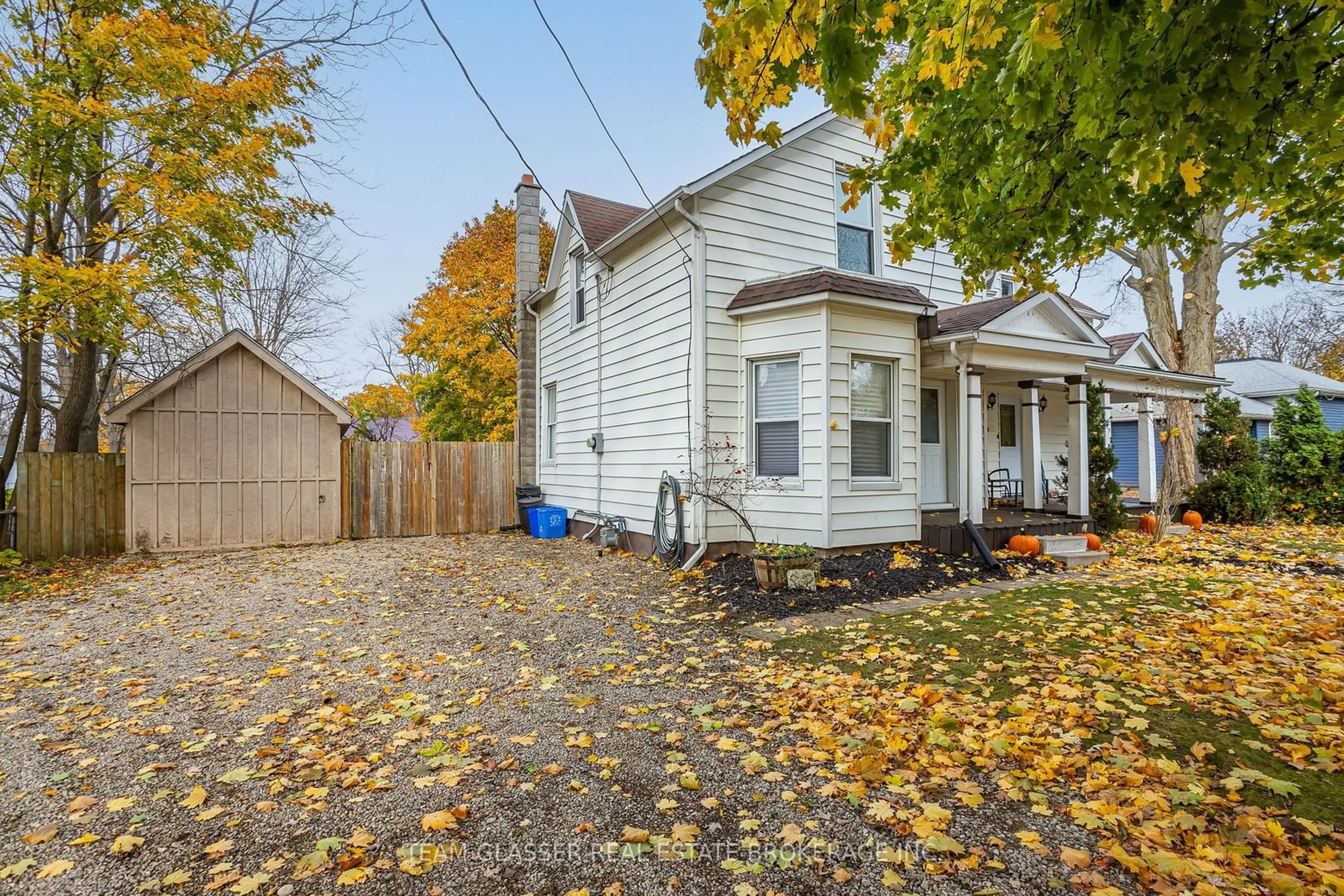 A pic from exterior of the house or condo, the fenced backyard for 47 WARREN St, Aylmer Ontario N5H 1G0