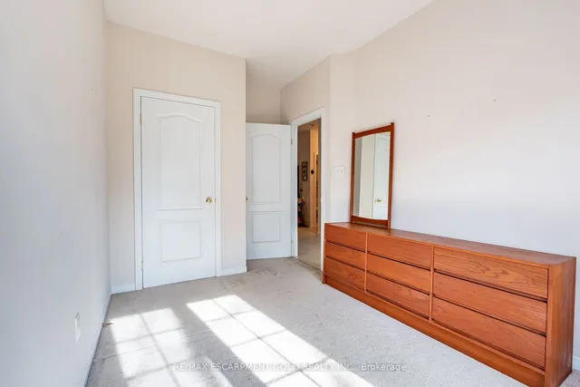 Additional property image - 566 Southridge Dr Unit 32