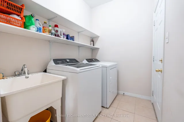 Additional property image - 566 Southridge Dr Unit 32