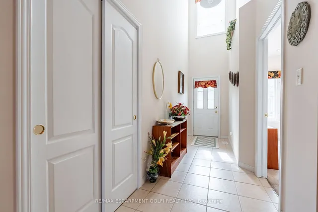 Additional property image - 566 Southridge Dr Unit 32