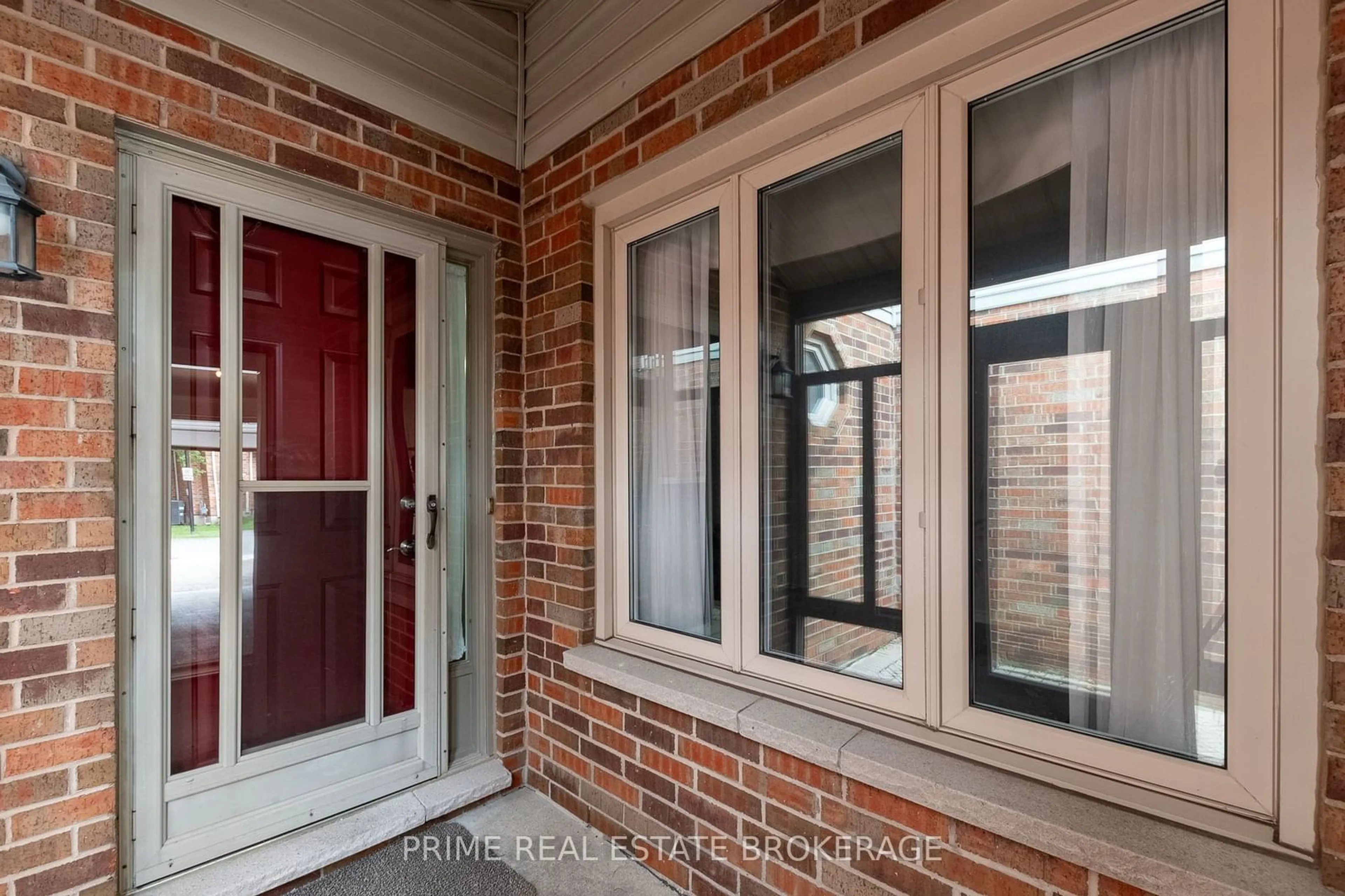 Home with brick exterior material for 70 Sunnyside Dr #8, London Ontario N5X 3W4