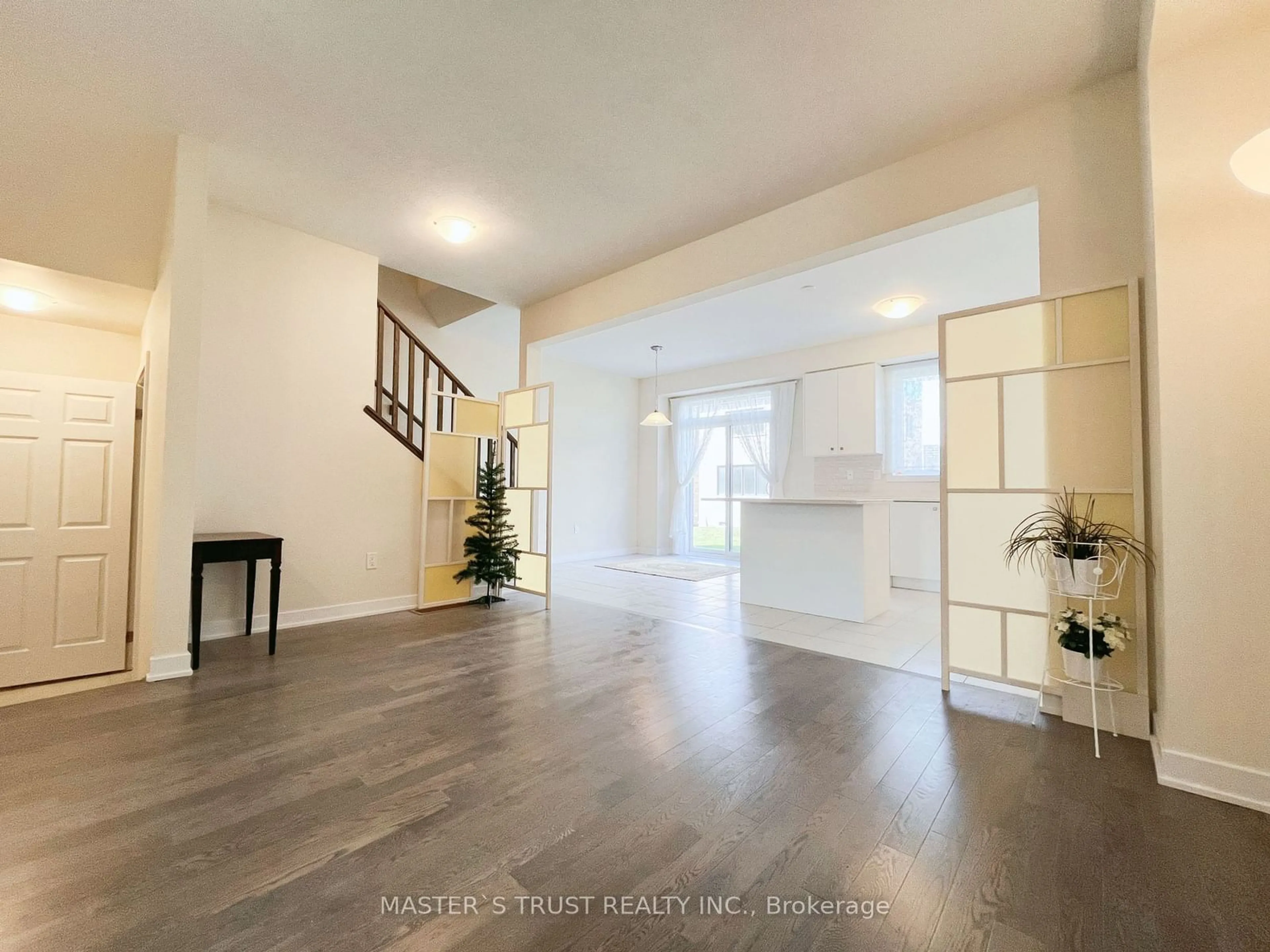 A pic of a room, wood floors for 141 Keelson St, Welland Ontario L3B 0M6