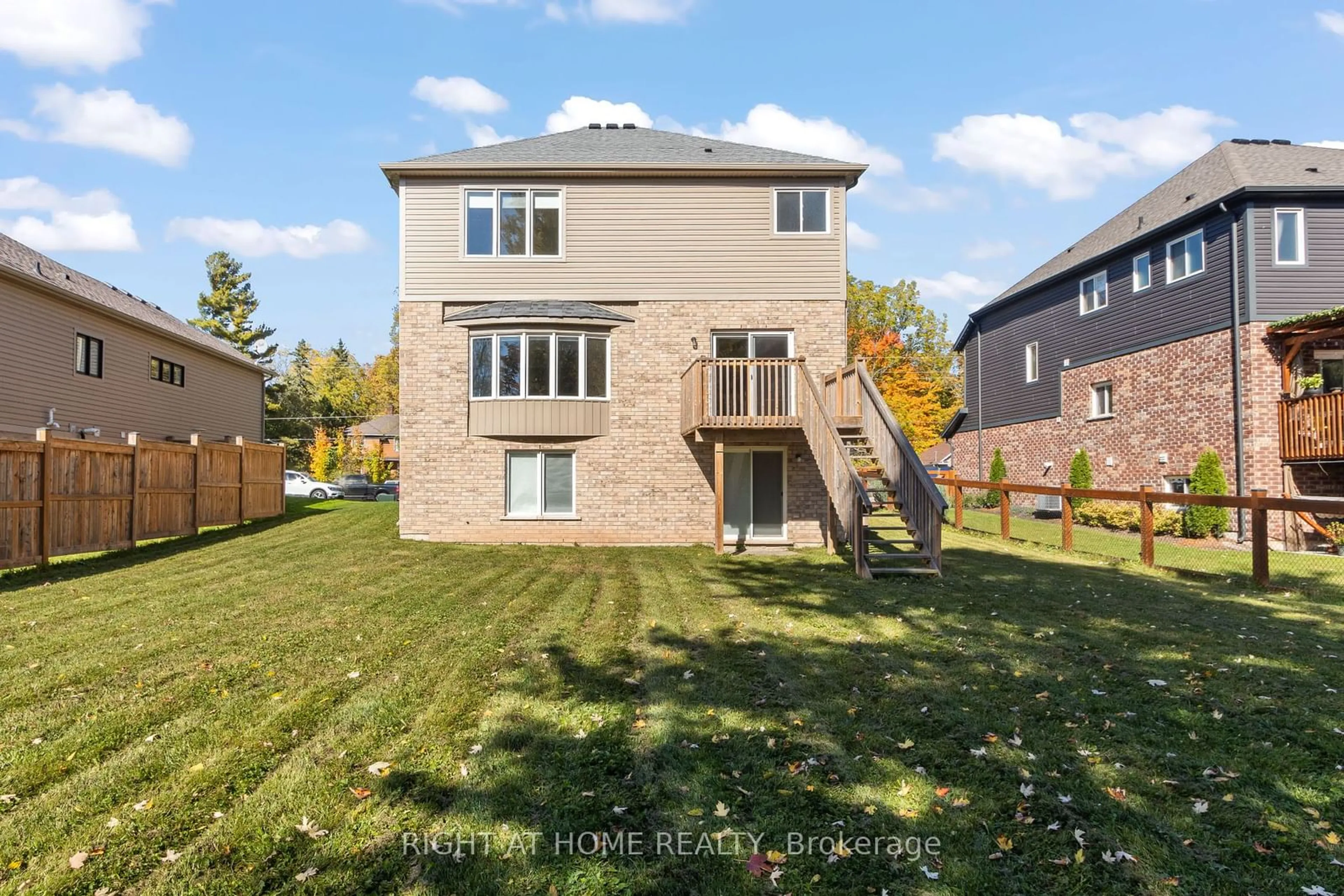 A pic from exterior of the house or condo, the fenced backyard for 3547 Dominion Rd, Fort Erie Ontario L0S 1N0