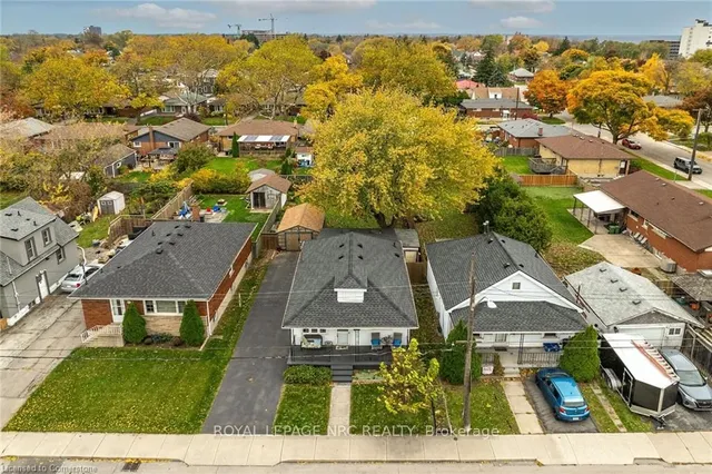 Additional property image - 74 East 18th St