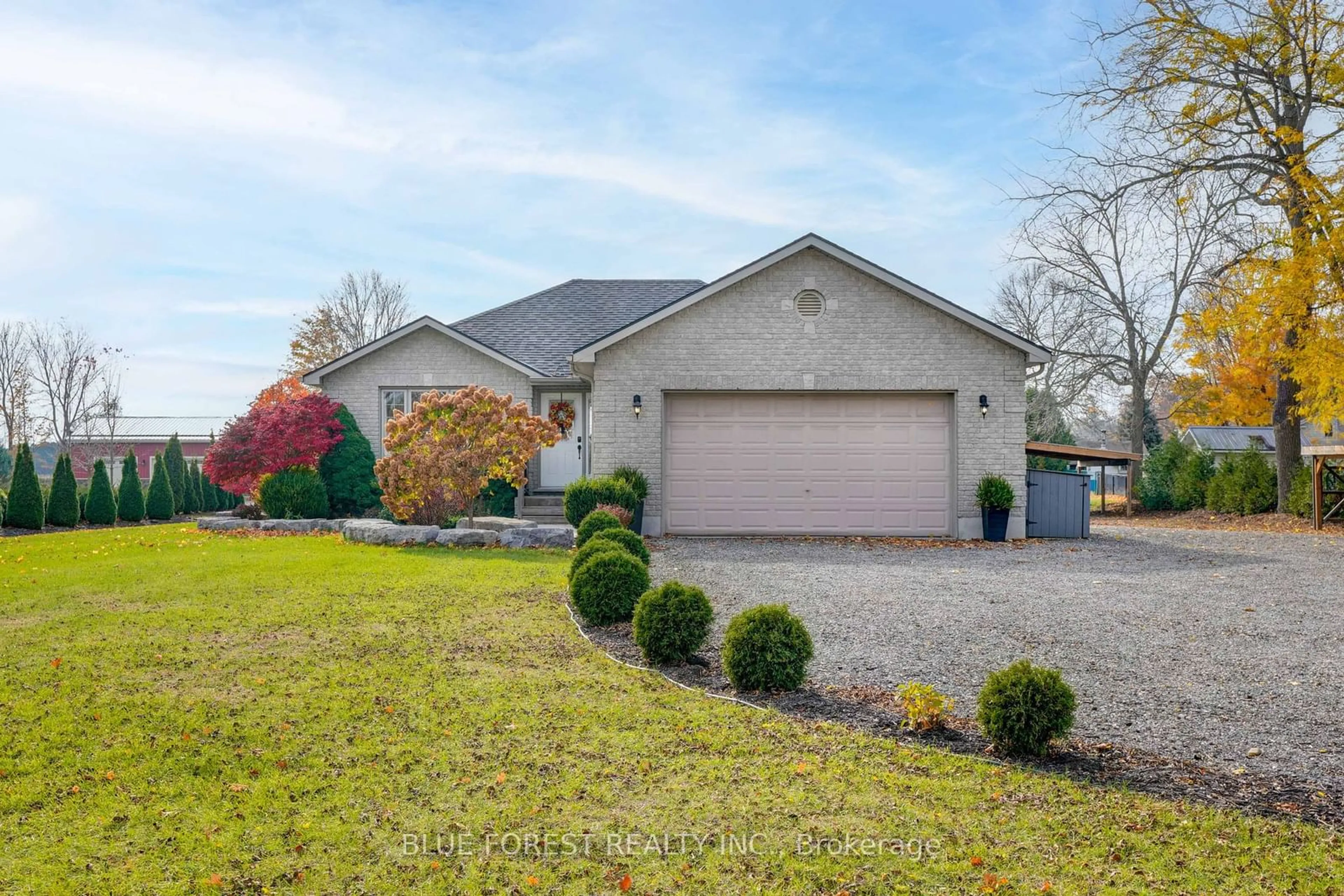 Frontside or backside of a home, cottage for 10 Abbie Lane, Norfolk Ontario N0E 1S0