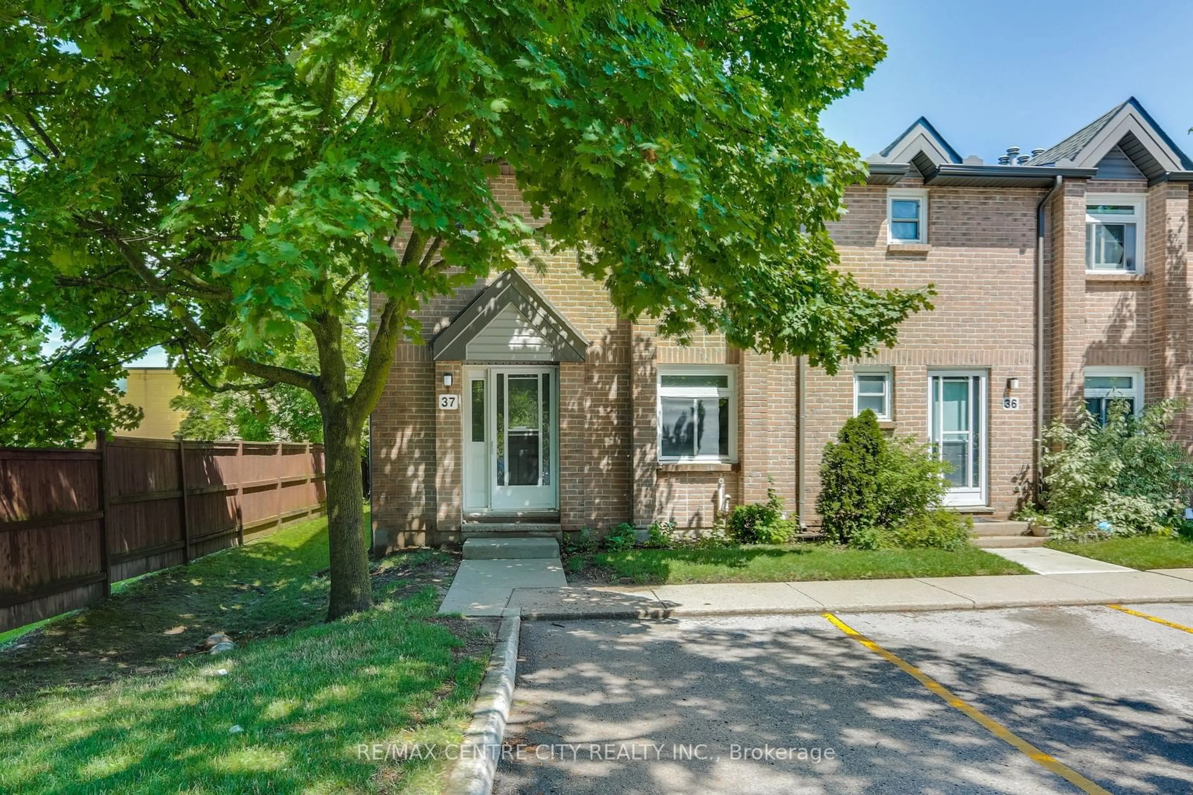 A pic from exterior of the house or condo, cottage for 1294 Byron Baseline Rd #37, London Ontario N6K 4G8