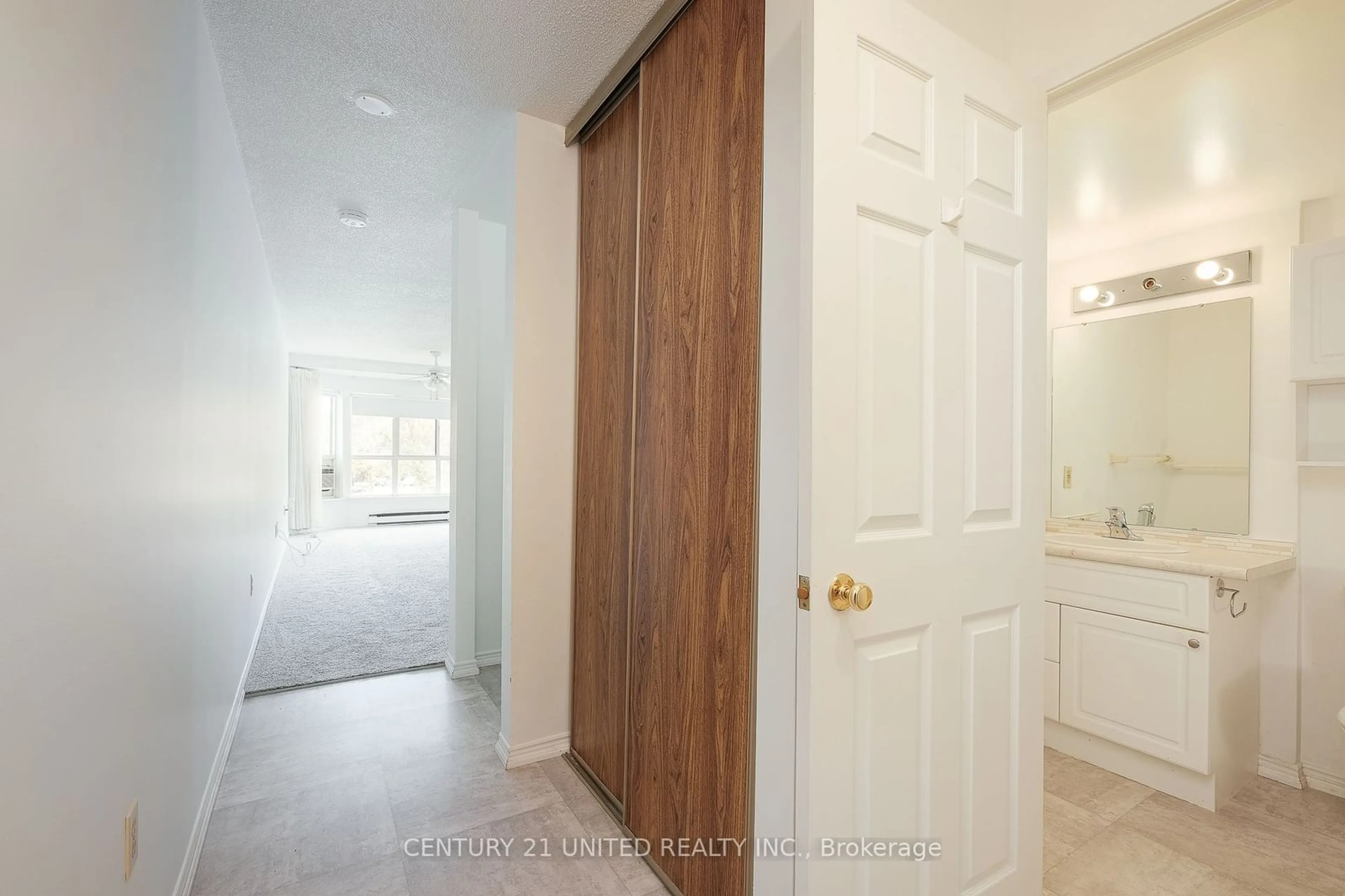 Indoor entryway, wood floors for 921 Armour Rd #213, Peterborough Ontario K9H 7K5