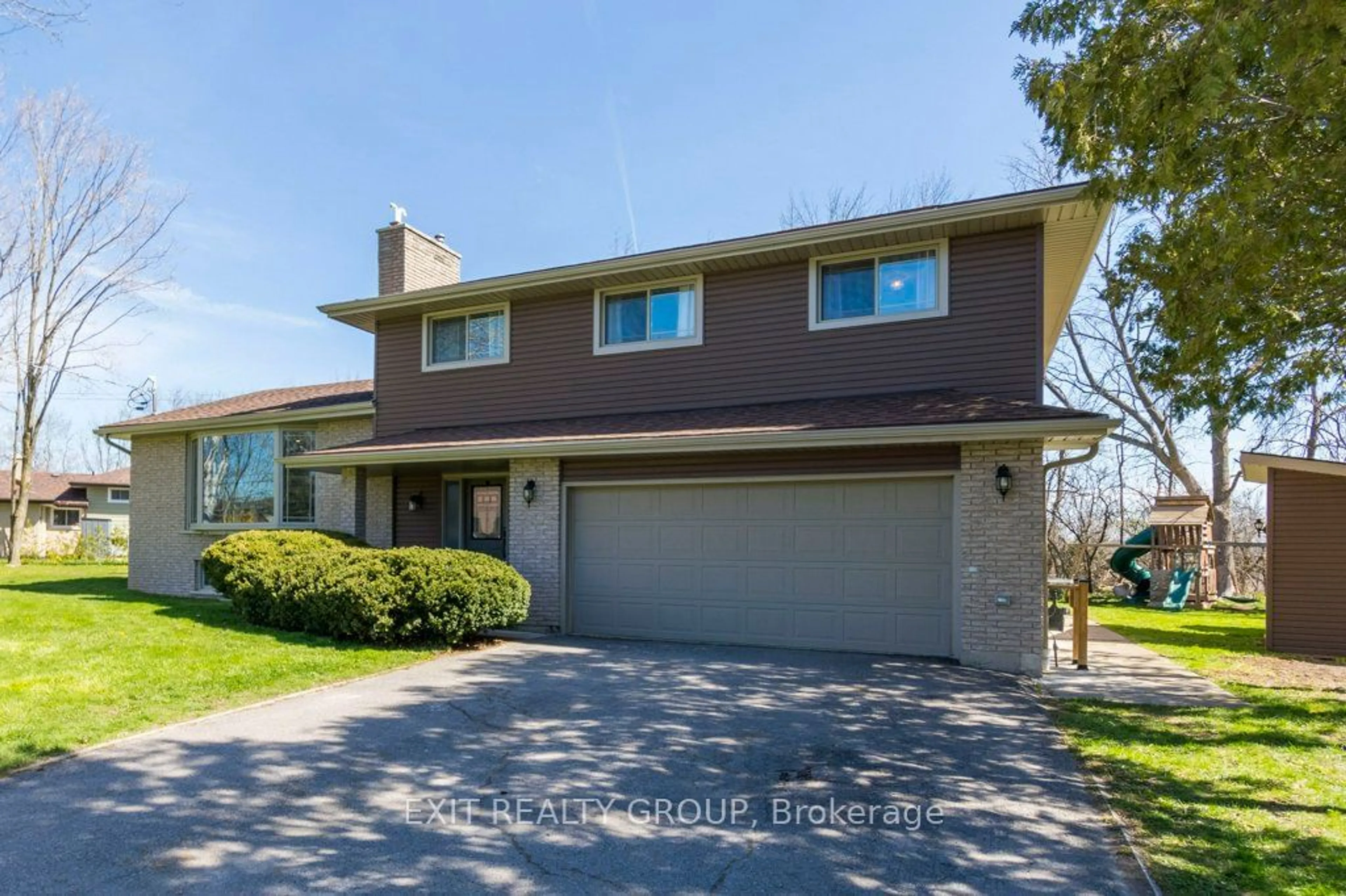 Frontside or backside of a home, cottage for 20 Rockhill Crt, Belleville Ontario K8R 1G2