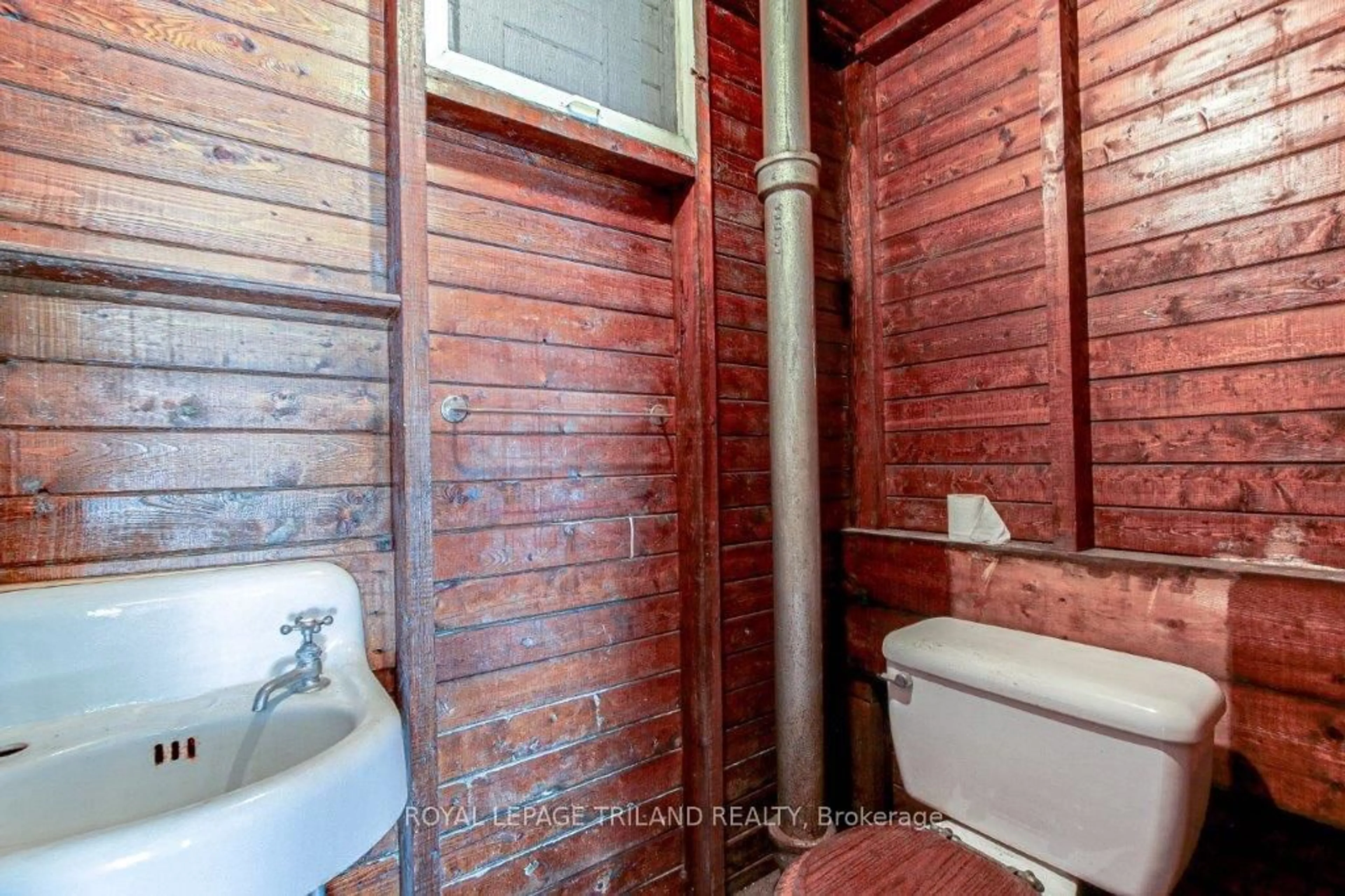 Bathroom, unknown floor for 159 HARRISON Pl, Central Elgin Ontario N5L 1A1