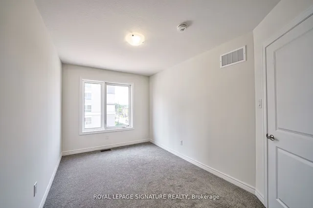 Additional property image - 5 Roxanne Dr Unit 125