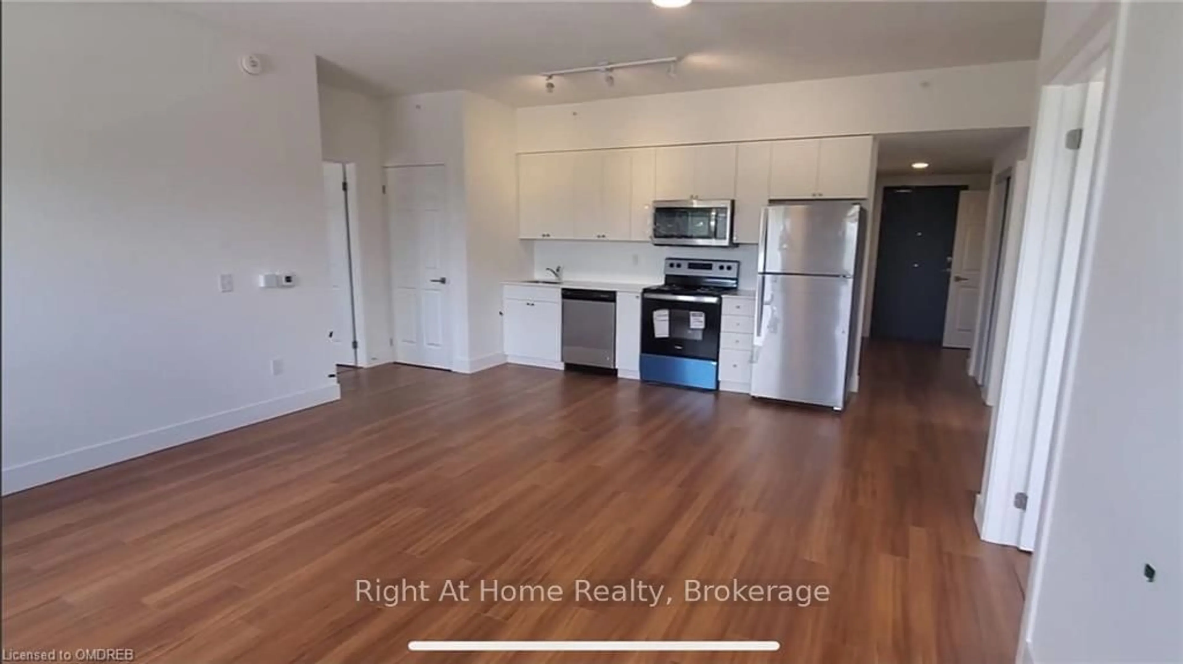 A pic of a room, wood floors for 1 WELLINGTON St #308, Brant Ontario N3T 2L3