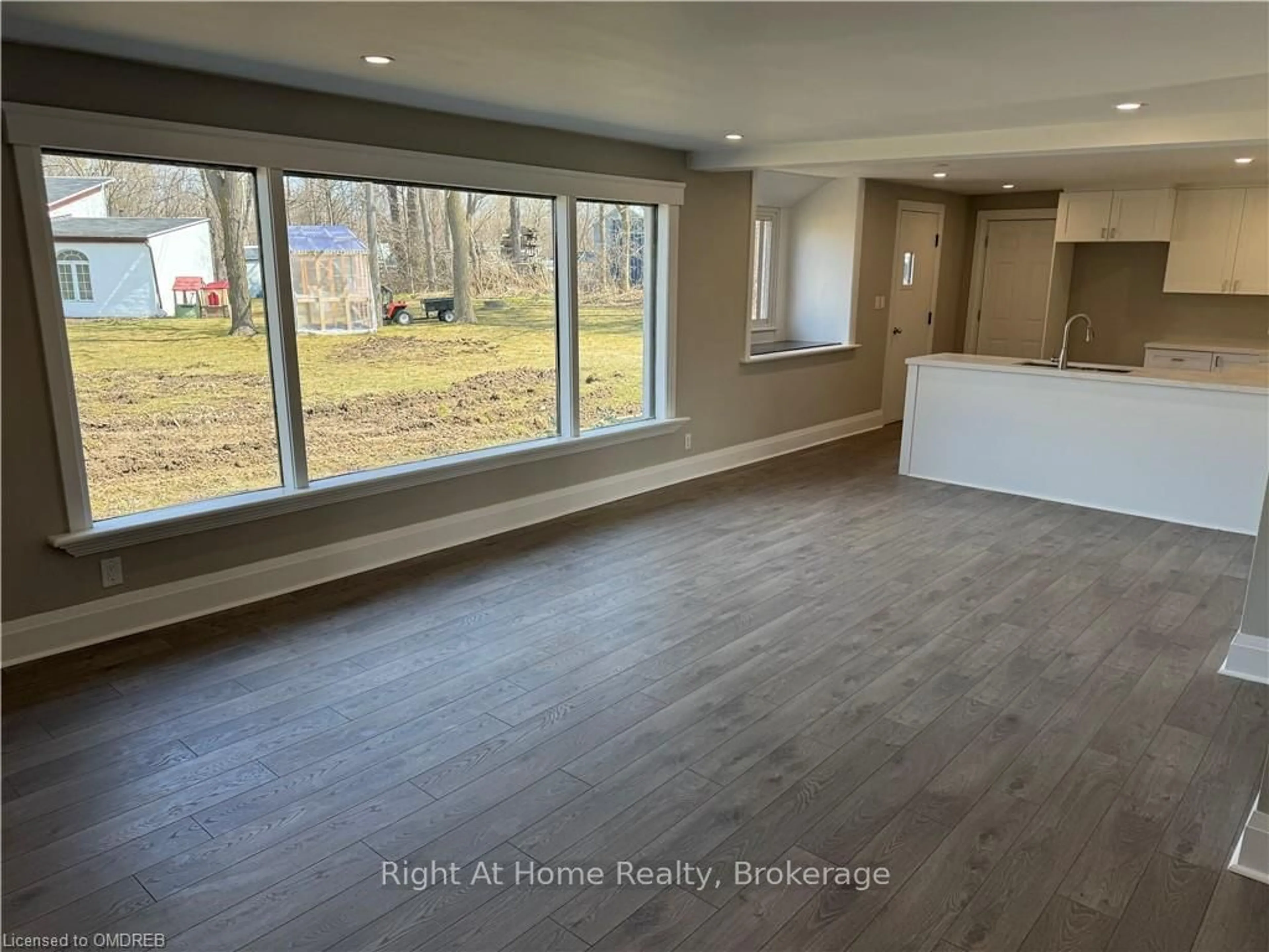 A pic of a room, wood floors for 706 HIGHWAY 6, Hamilton Ontario L8N 2Z7