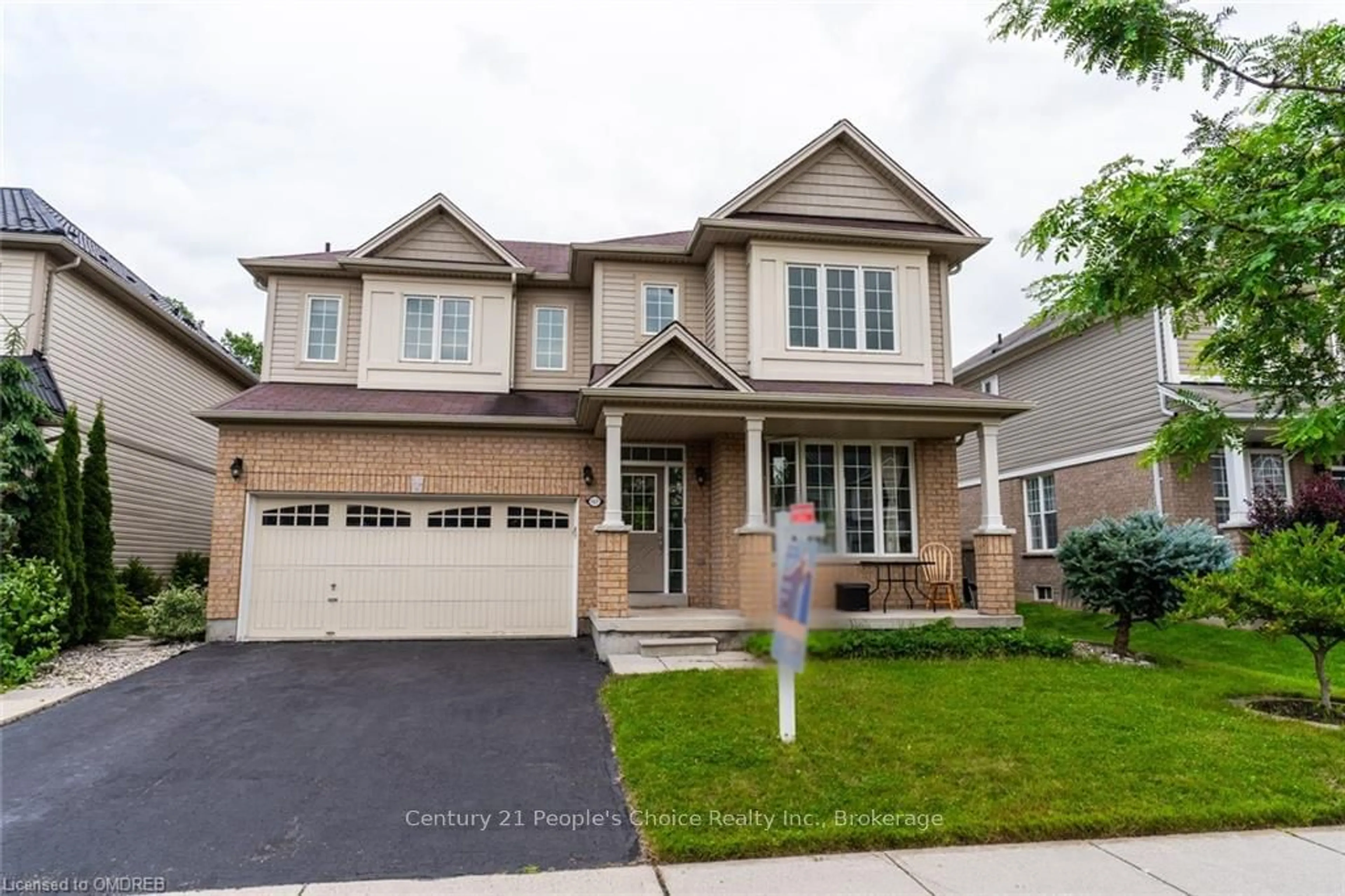 Frontside or backside of a home, the street view for 157 HUNTER Way, Brant Ontario N3T 0B2