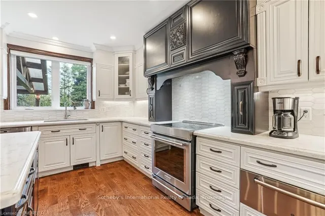 Additional property image - 353 SULPHUR SPRINGS Rd